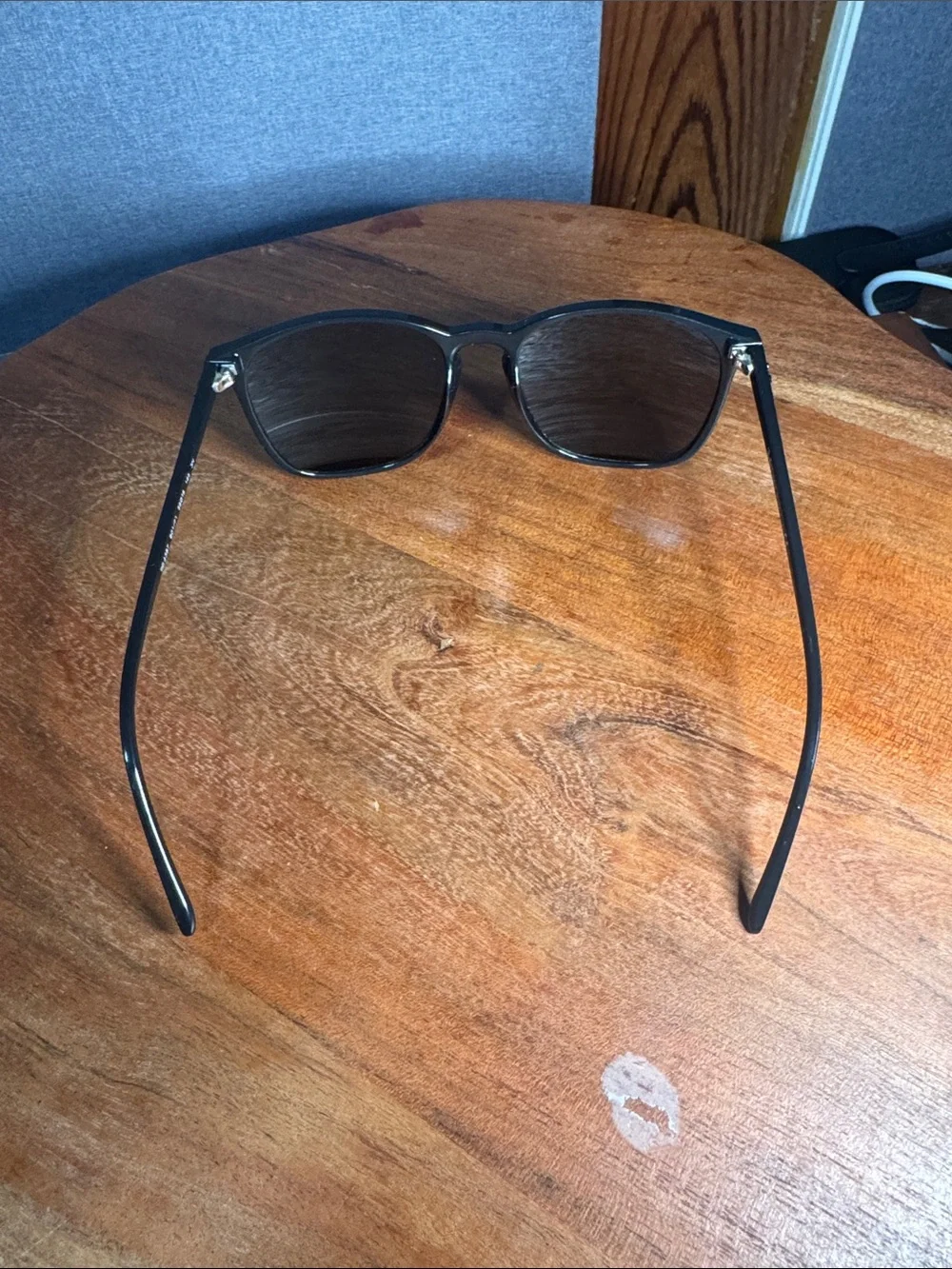 Used RayBan RB4387 601/71 56-18-145